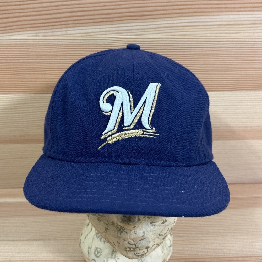 New Era 59FIFTY Milwaukee Brewers Fitted Hat 7 1/4 Navy Made In USA M Logo MLB